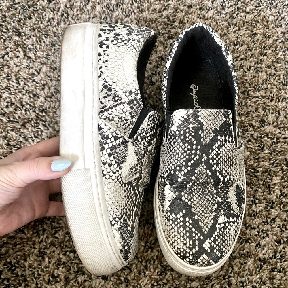 Qupid snake skin slip on